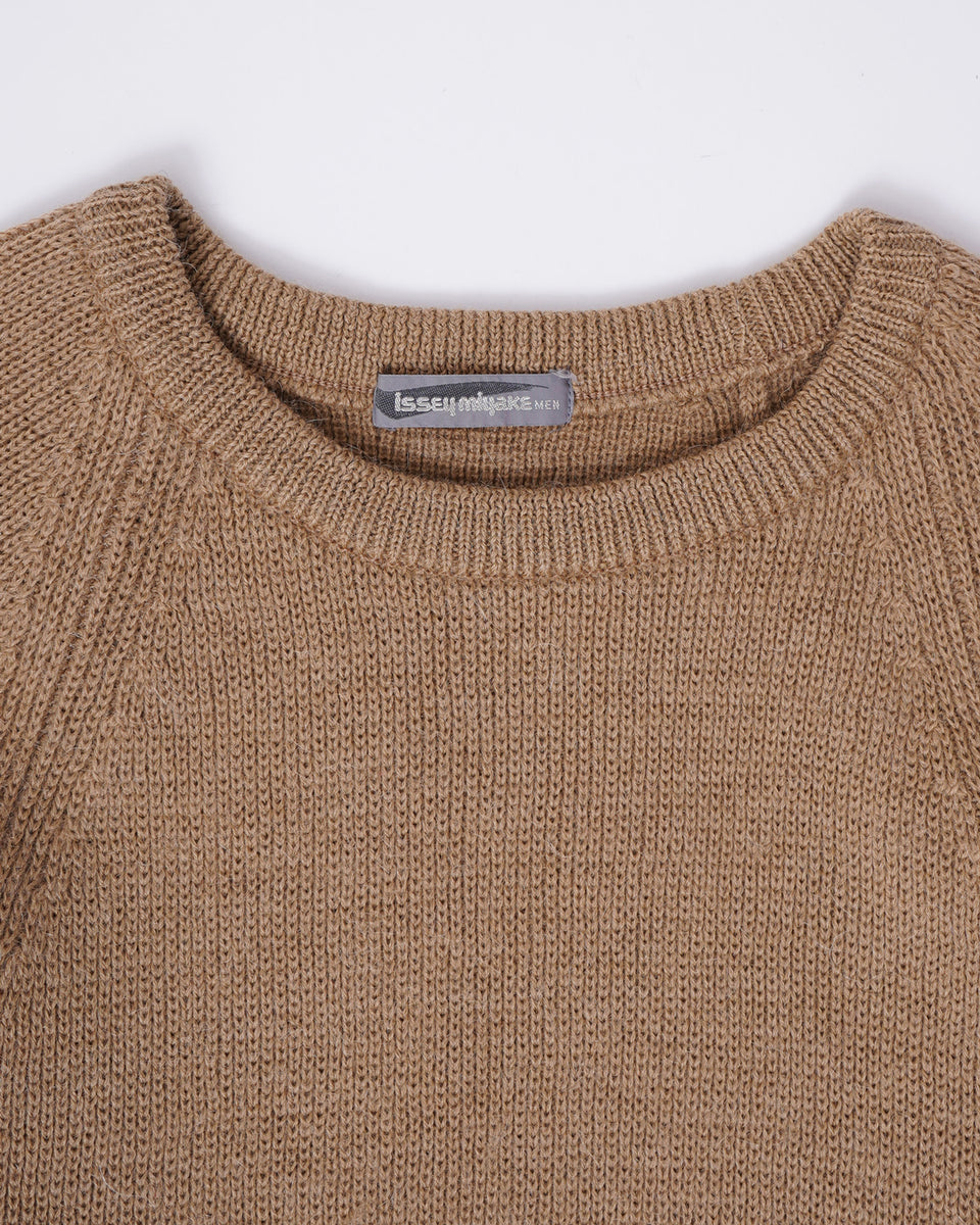 16AW ISSEY MIYAKE MEN wool boucle サルエル WOOL LIKE WINGS – ISSEY MIYAKE ONLINE STORE