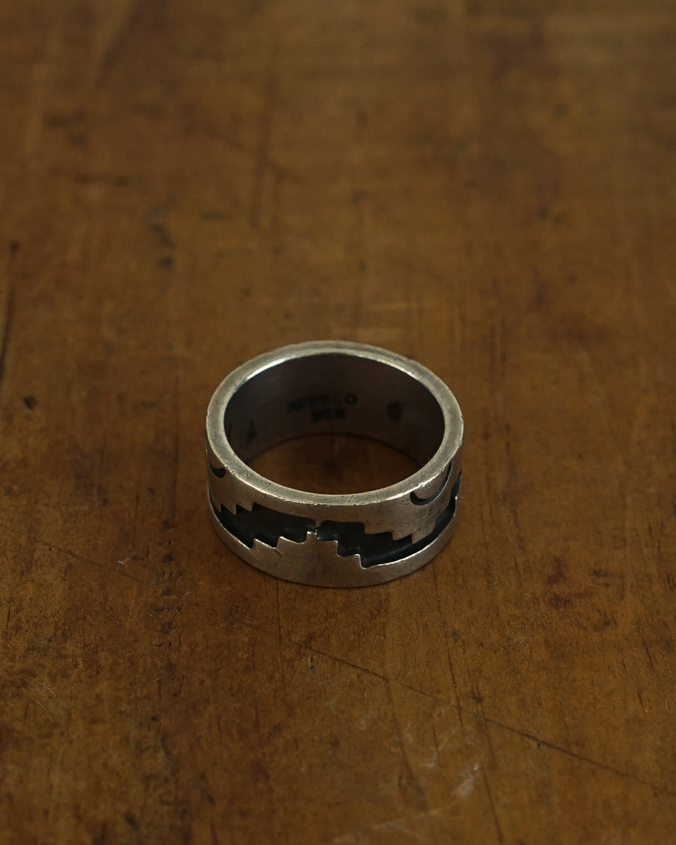 Silver Ring / size: 7.5 – Front General Store