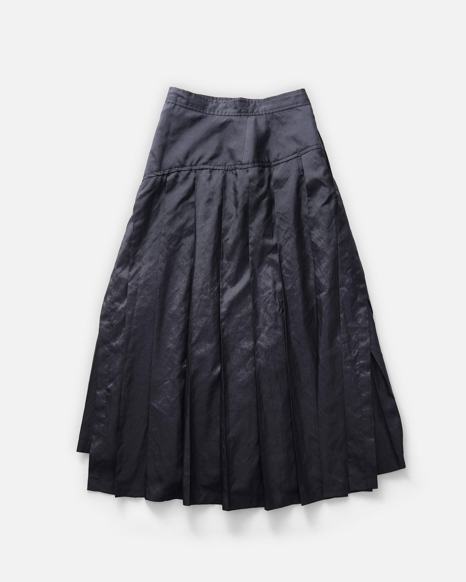 Asymmetry Pleated Skirt / Size: W24 – Front General Store