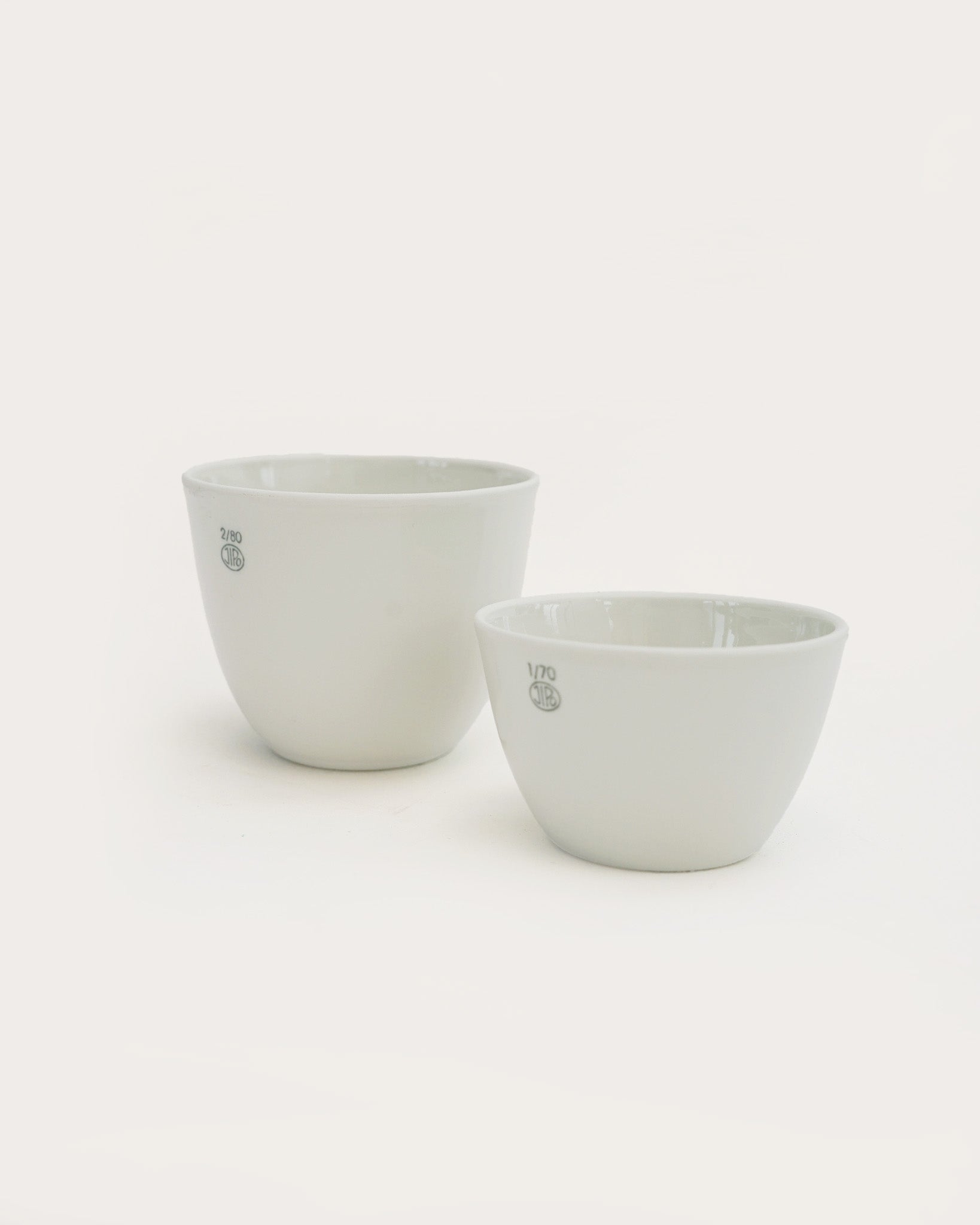 Combustion Crucible Round Cup / 2/80