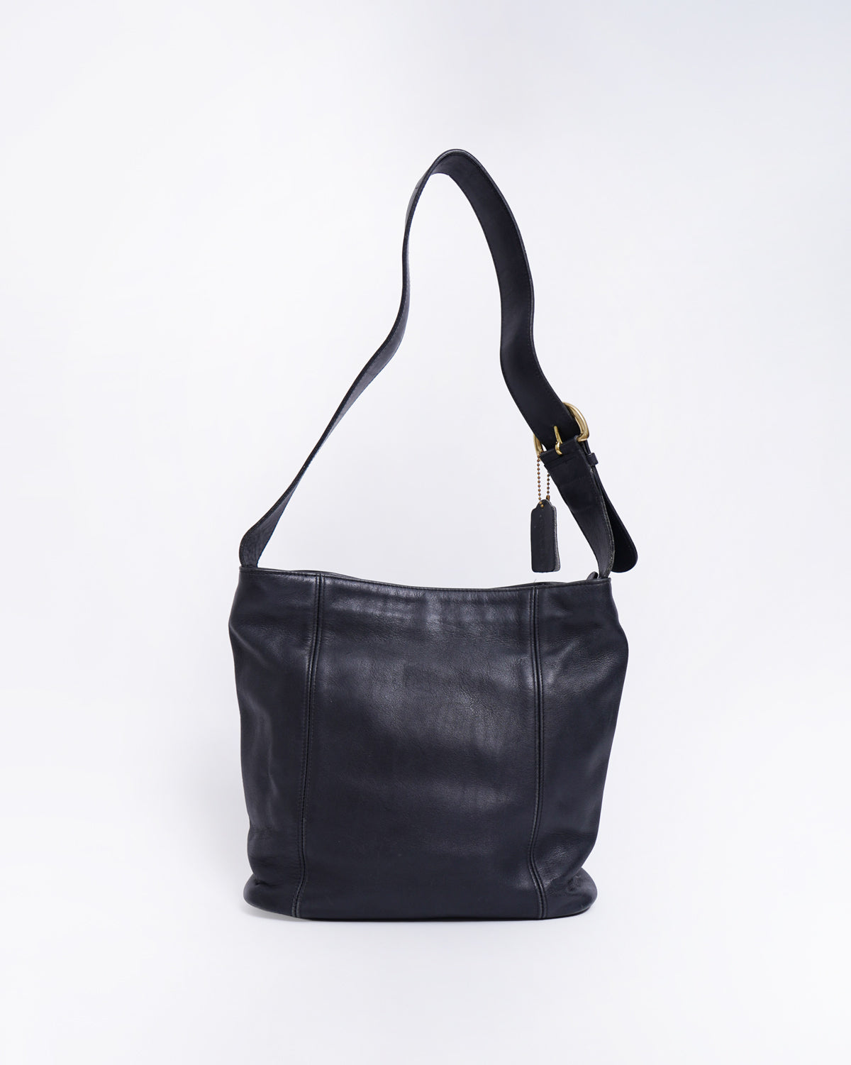 Black Leather One Shoulder Bagv