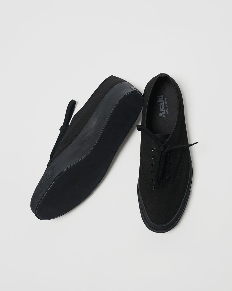 Deck Shoes / Black – Front General Store