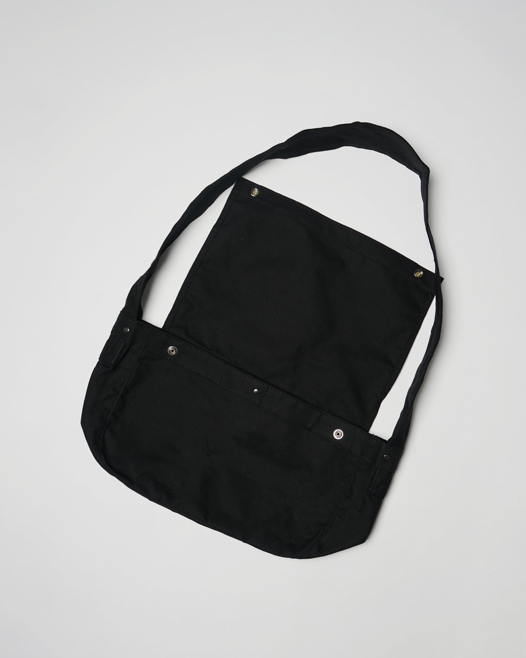 FGS Originals - Newspaper Bag Medium / Black