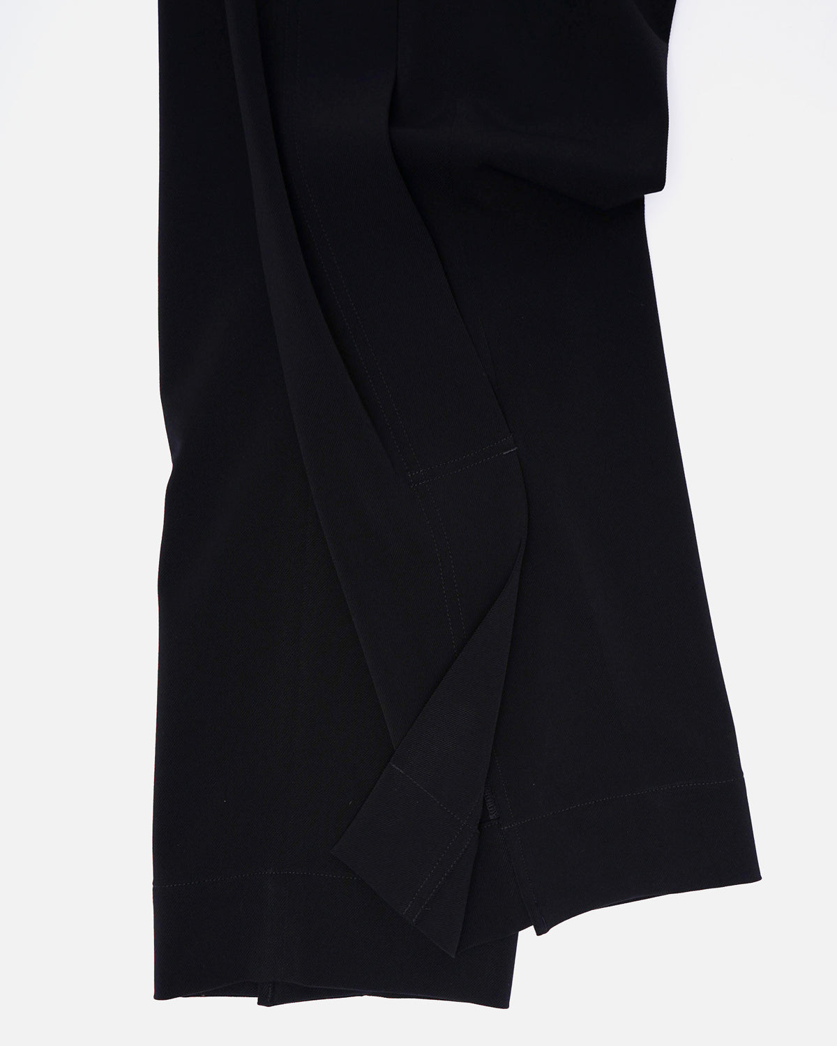 Center Pleats Easy Pants
