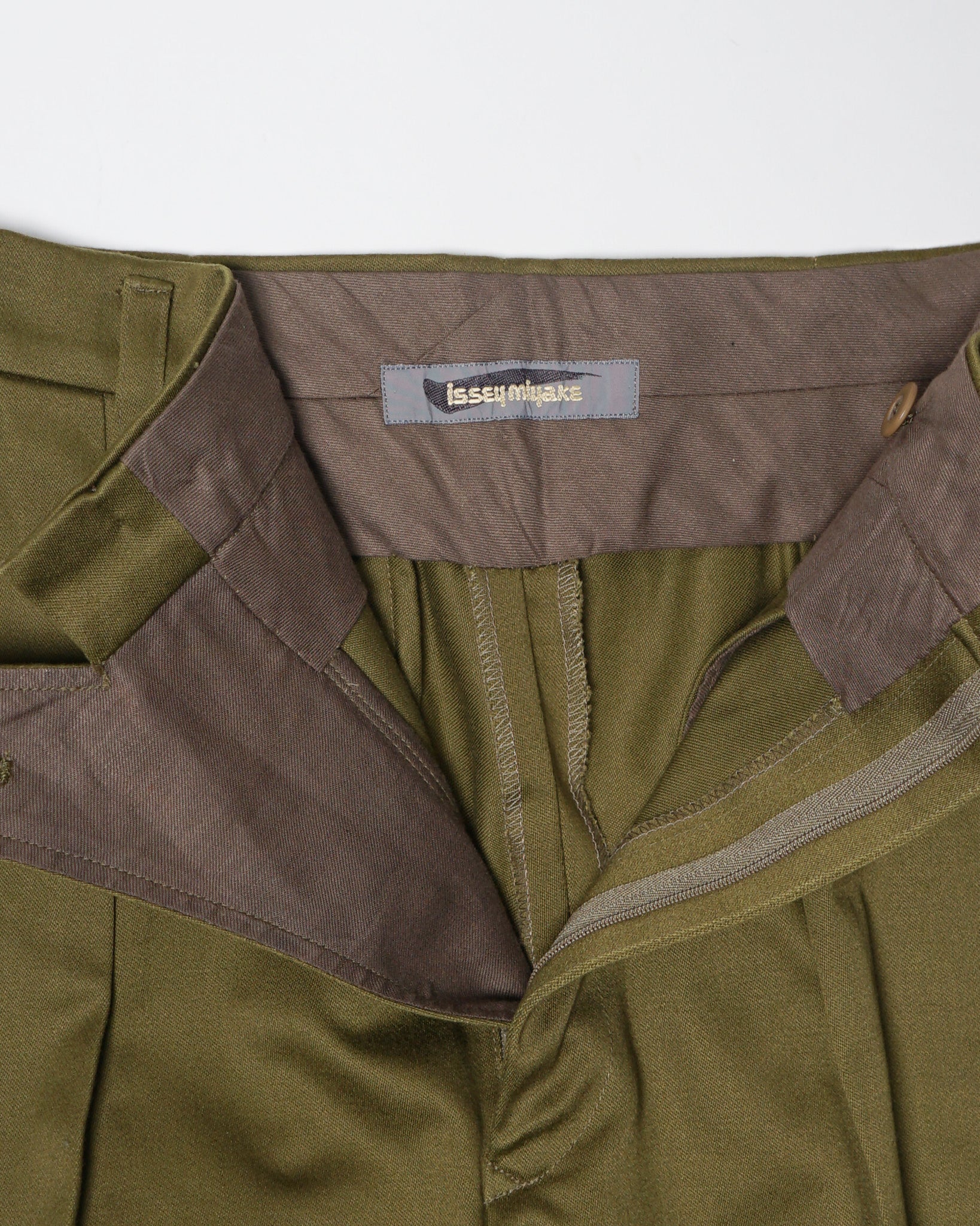 Tucked Trousers