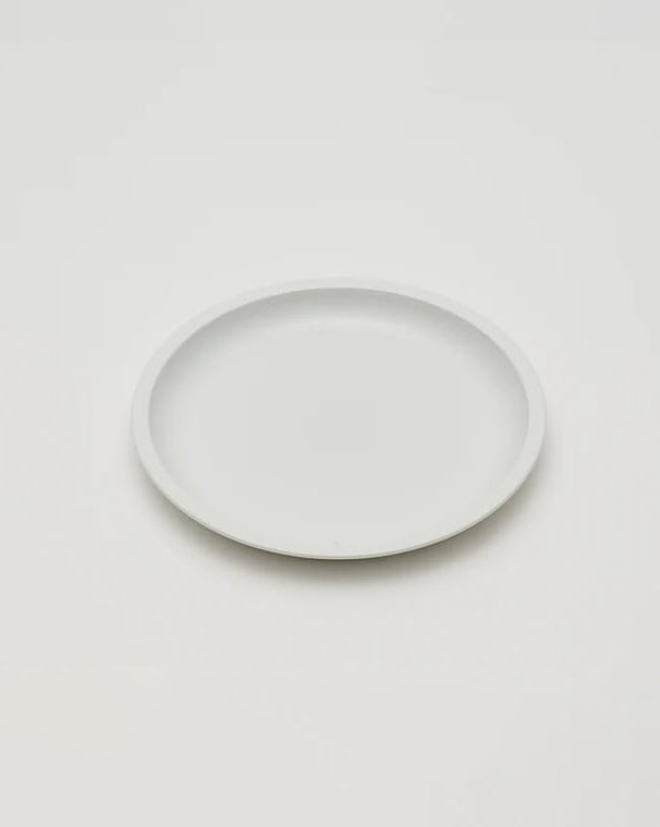 Plate Medium 200/ Teruhiro Yanagihara