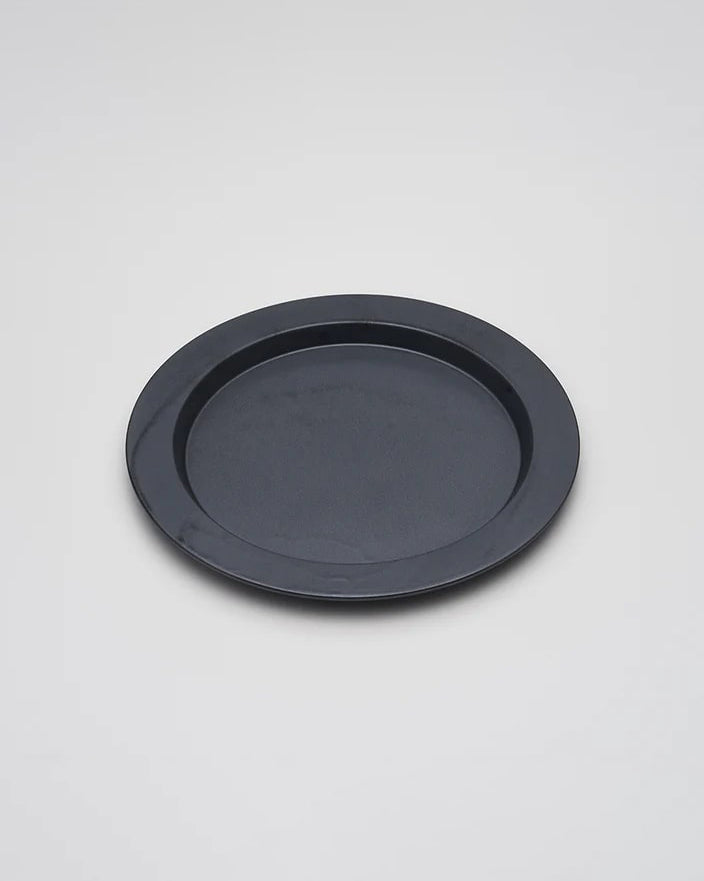 Rim Plate 240 / Teruhiro Yanagihara