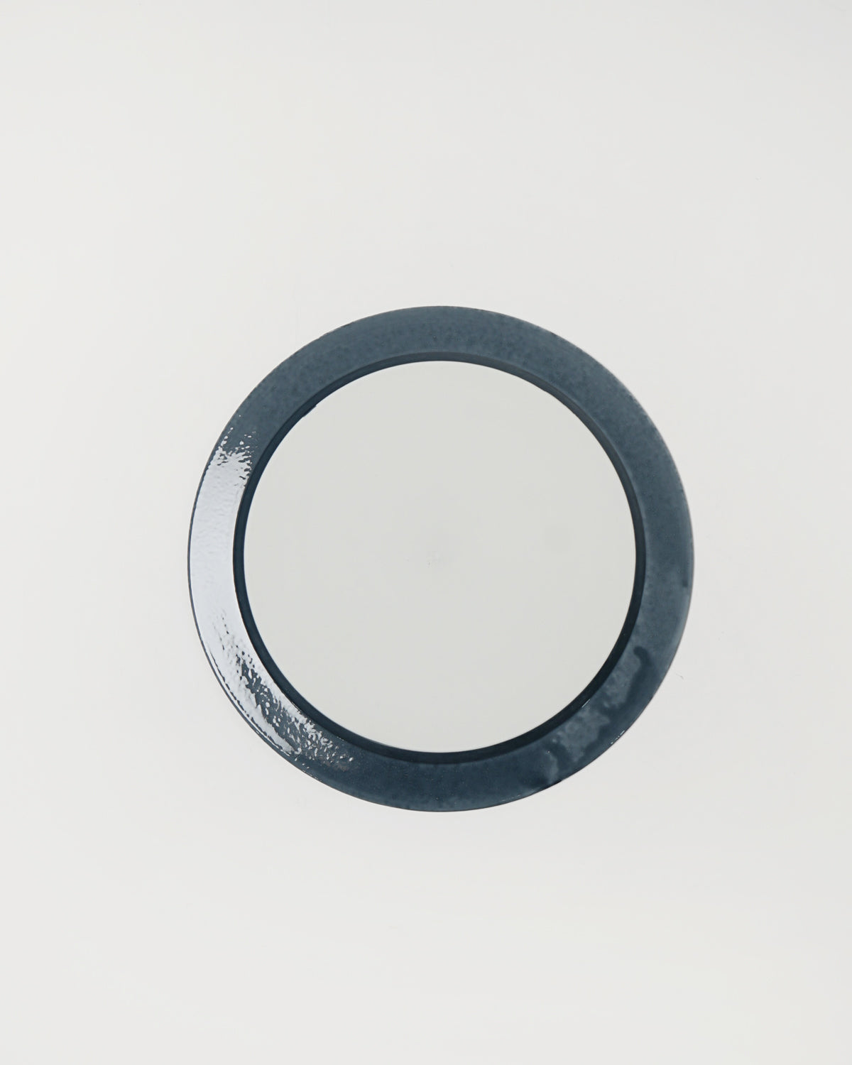 Rim Plate 240 / Teruhiro Yanagihara