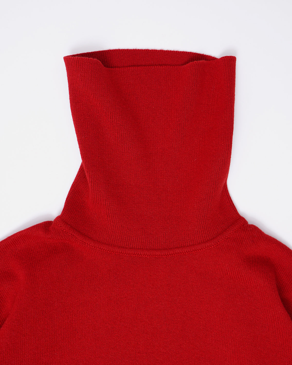 Turtleneck Cashmere/ Silk Sweater