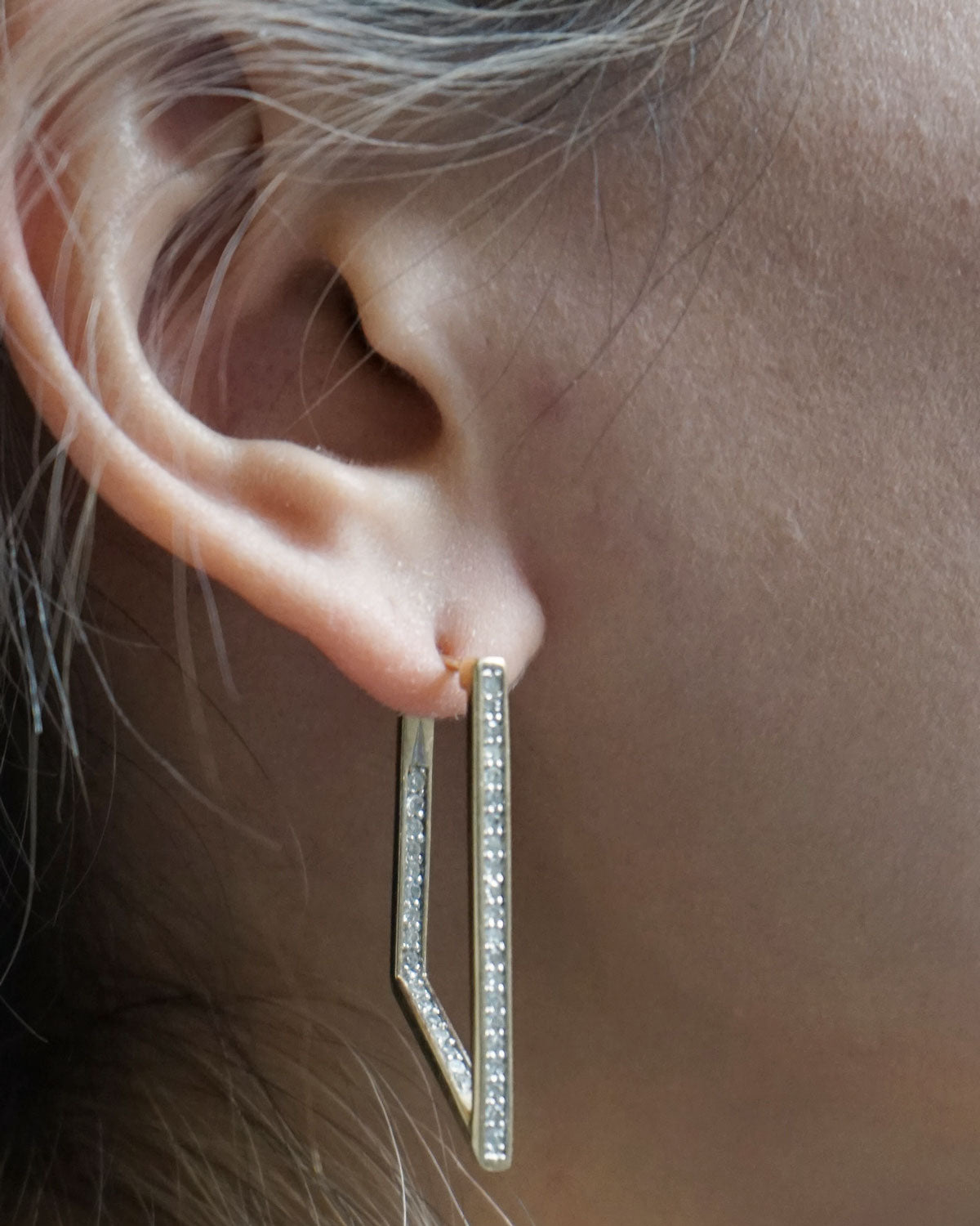14k Gold Square Hoop Earrings w/ Diamonds
