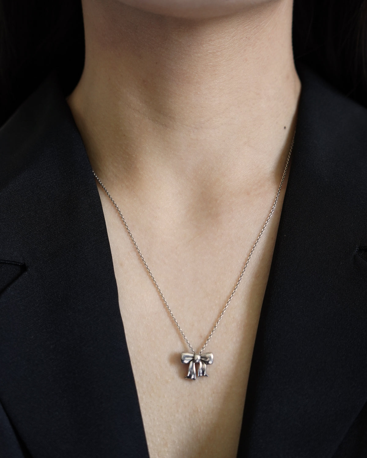 Silver Ribbon Necklace