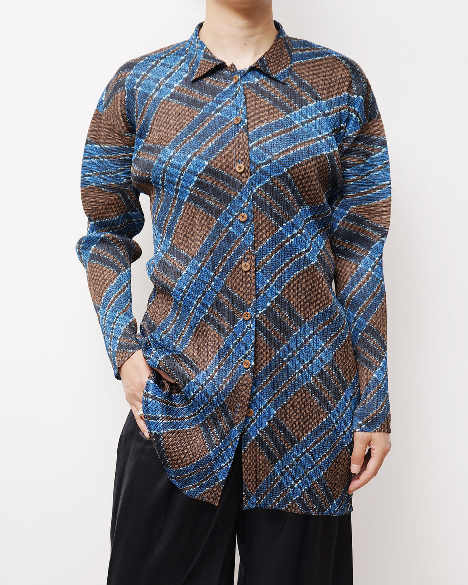 Issey Miyake Pleats Please Pleated Shirt Made in Japan – Front