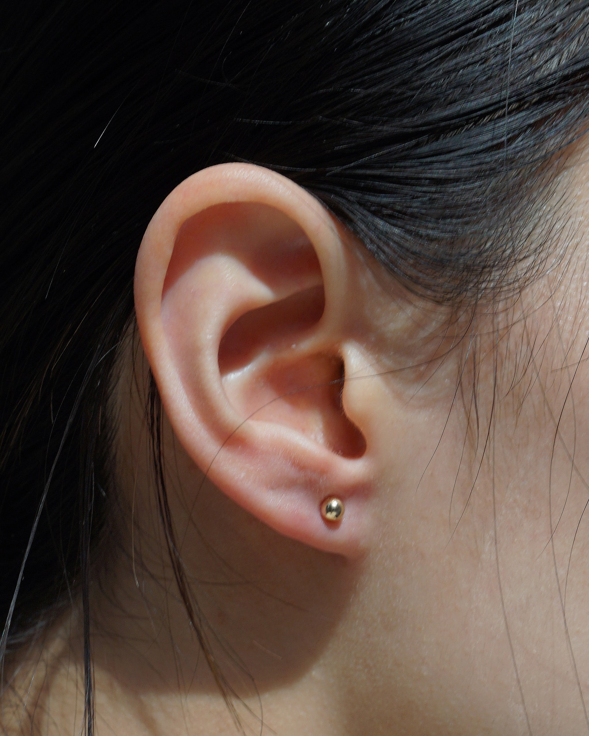 14k Gold Sphere Stud Earrings