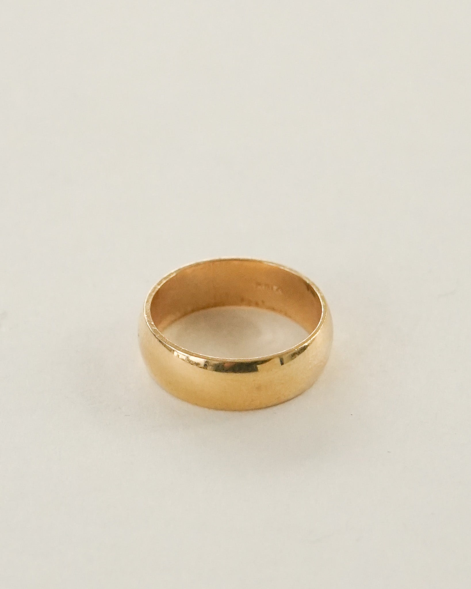 14k Gold Band Ring