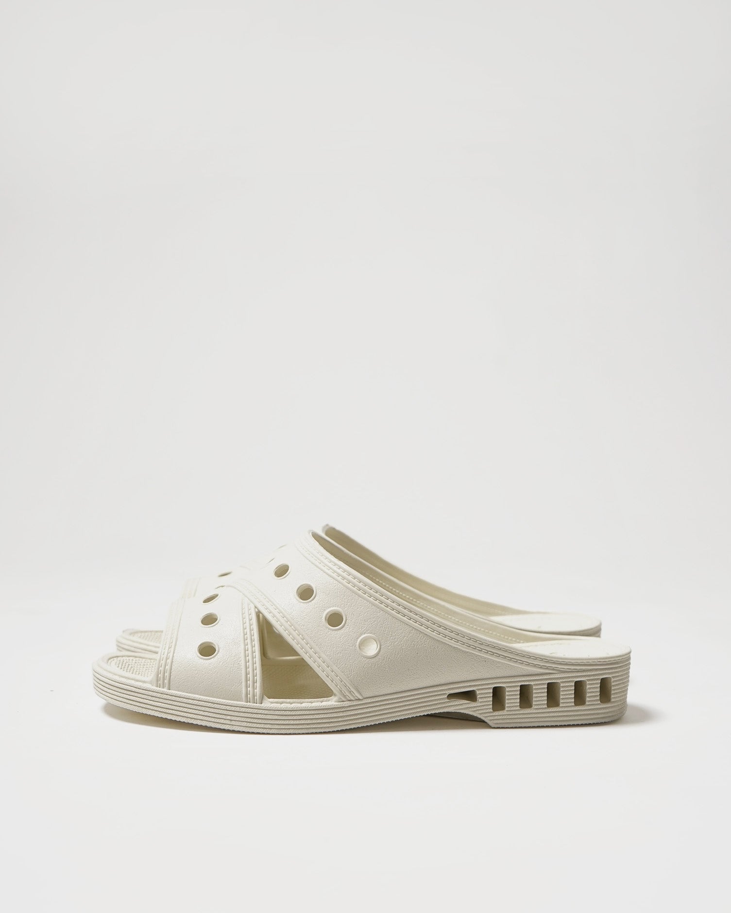 Bench - Bench-D PVC Bensan Sandal / White