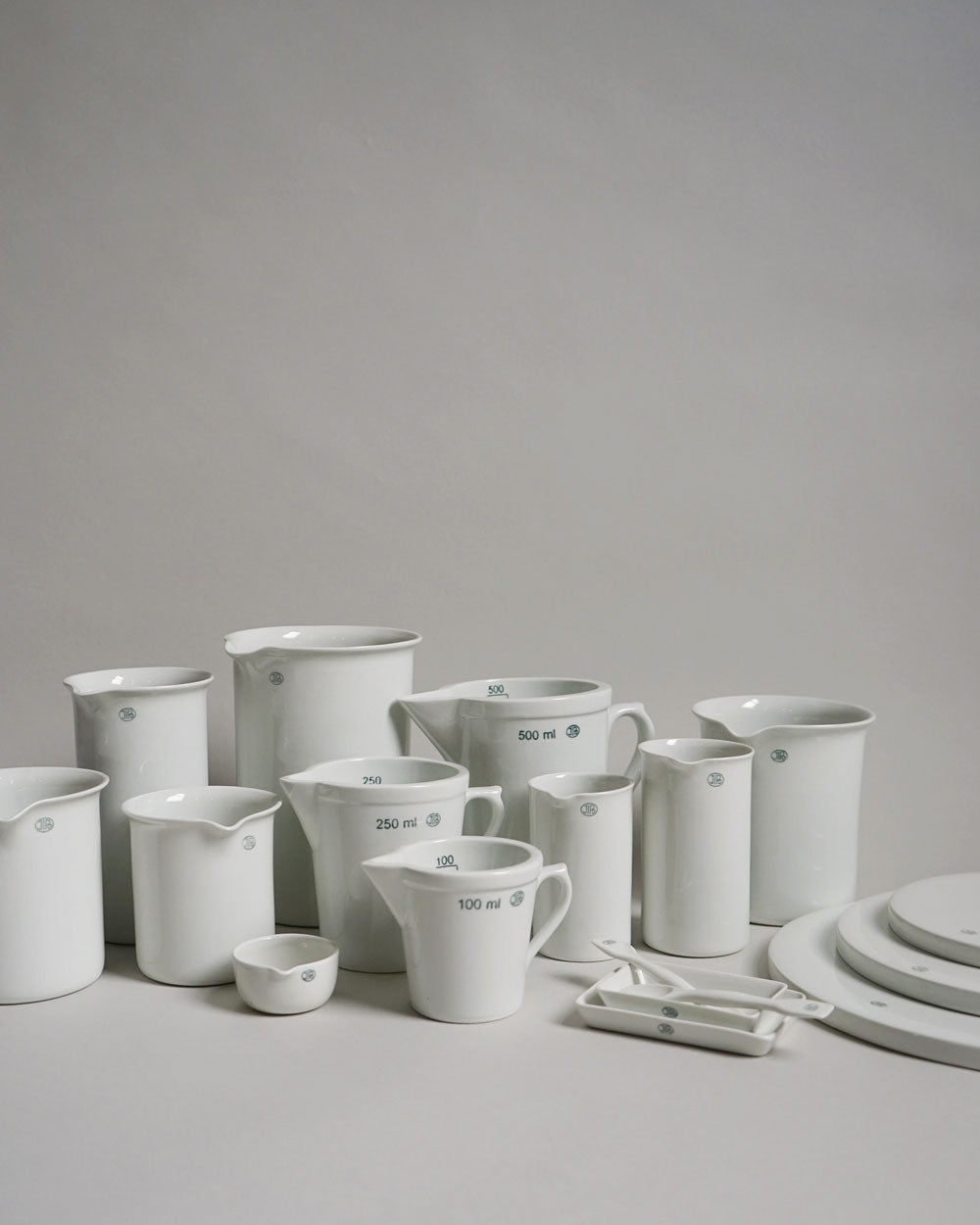 Incinerating Rectangular Dish / 255/2a