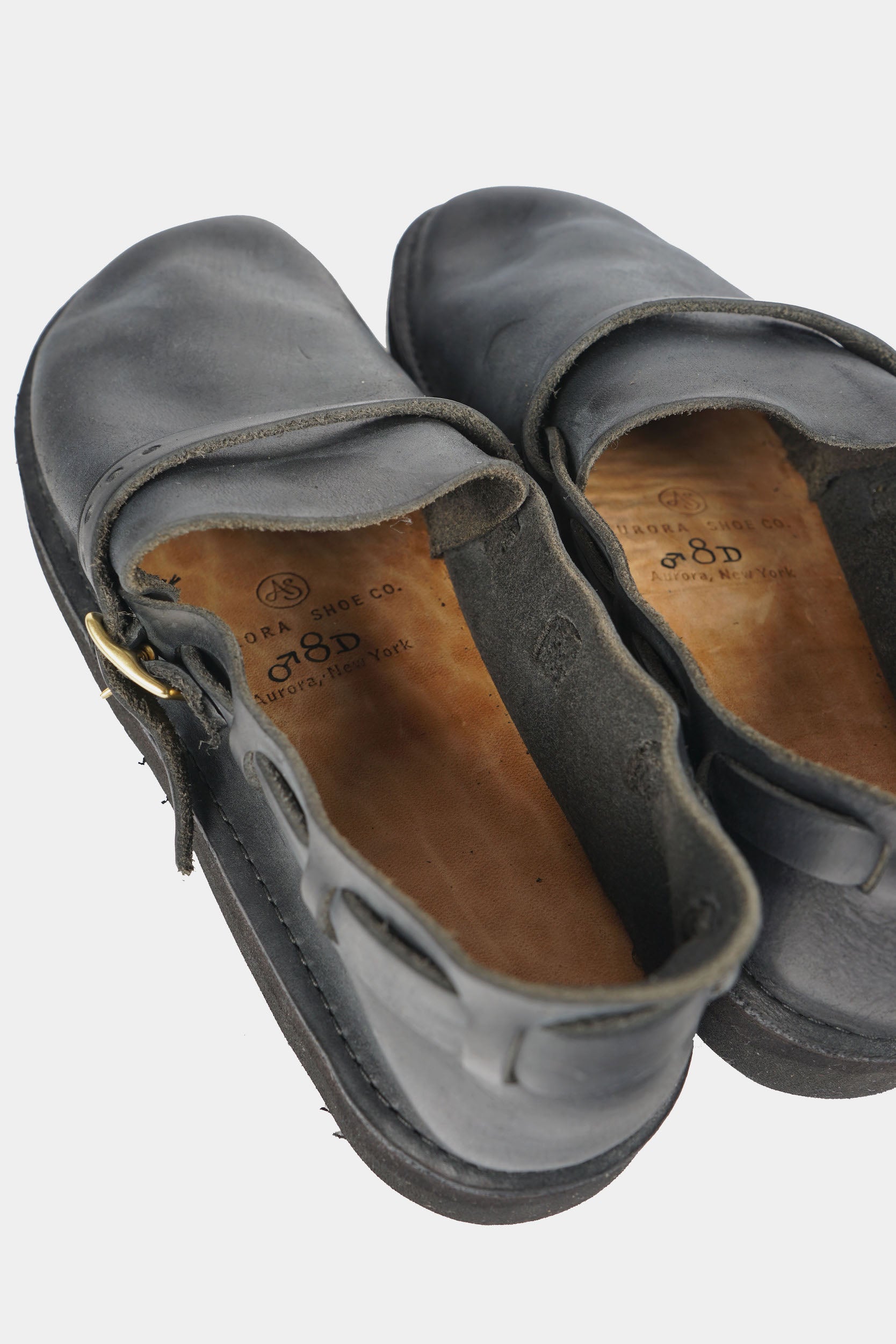 Men's Middle English Black