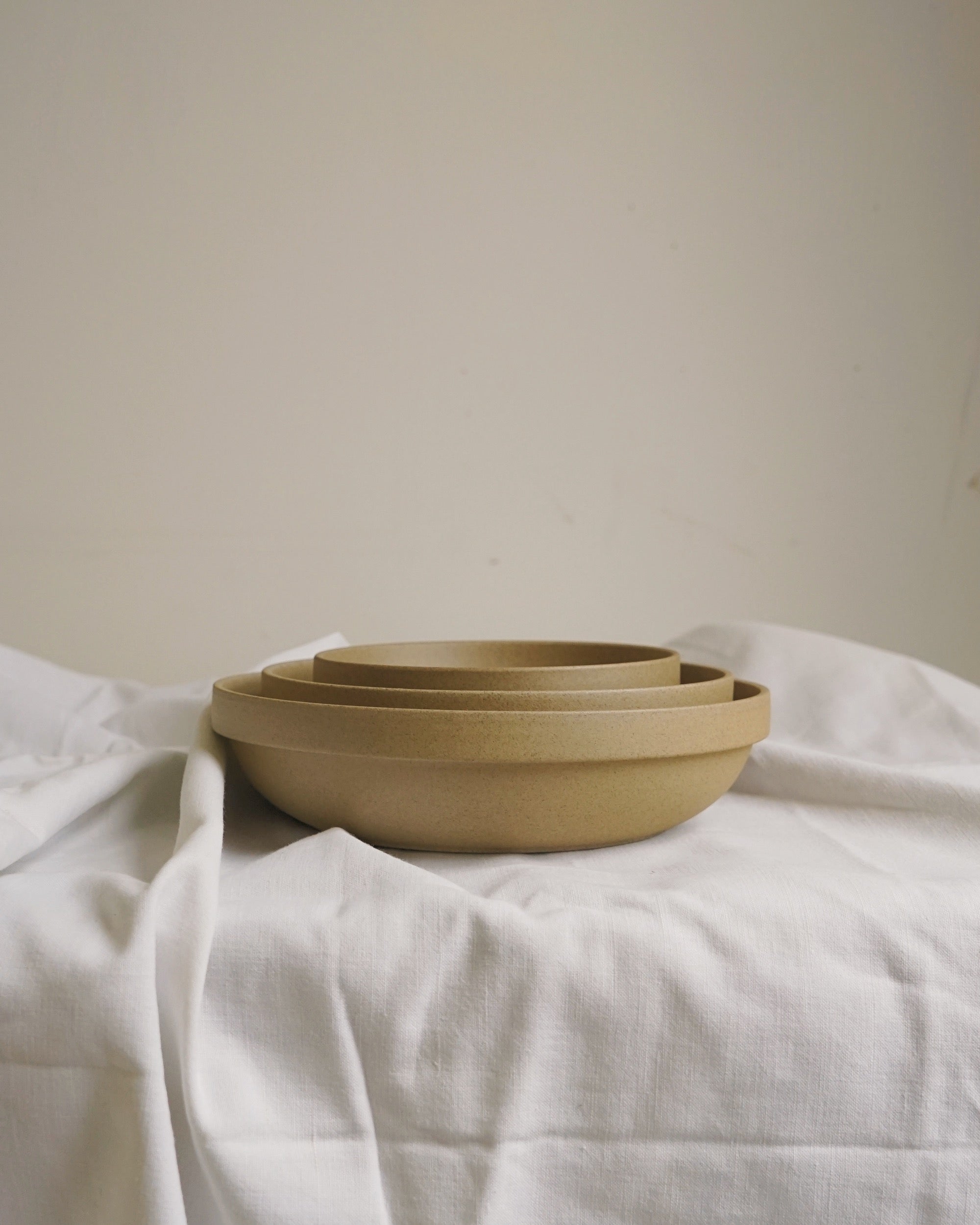 Hasami Porcelain - Round Bowl