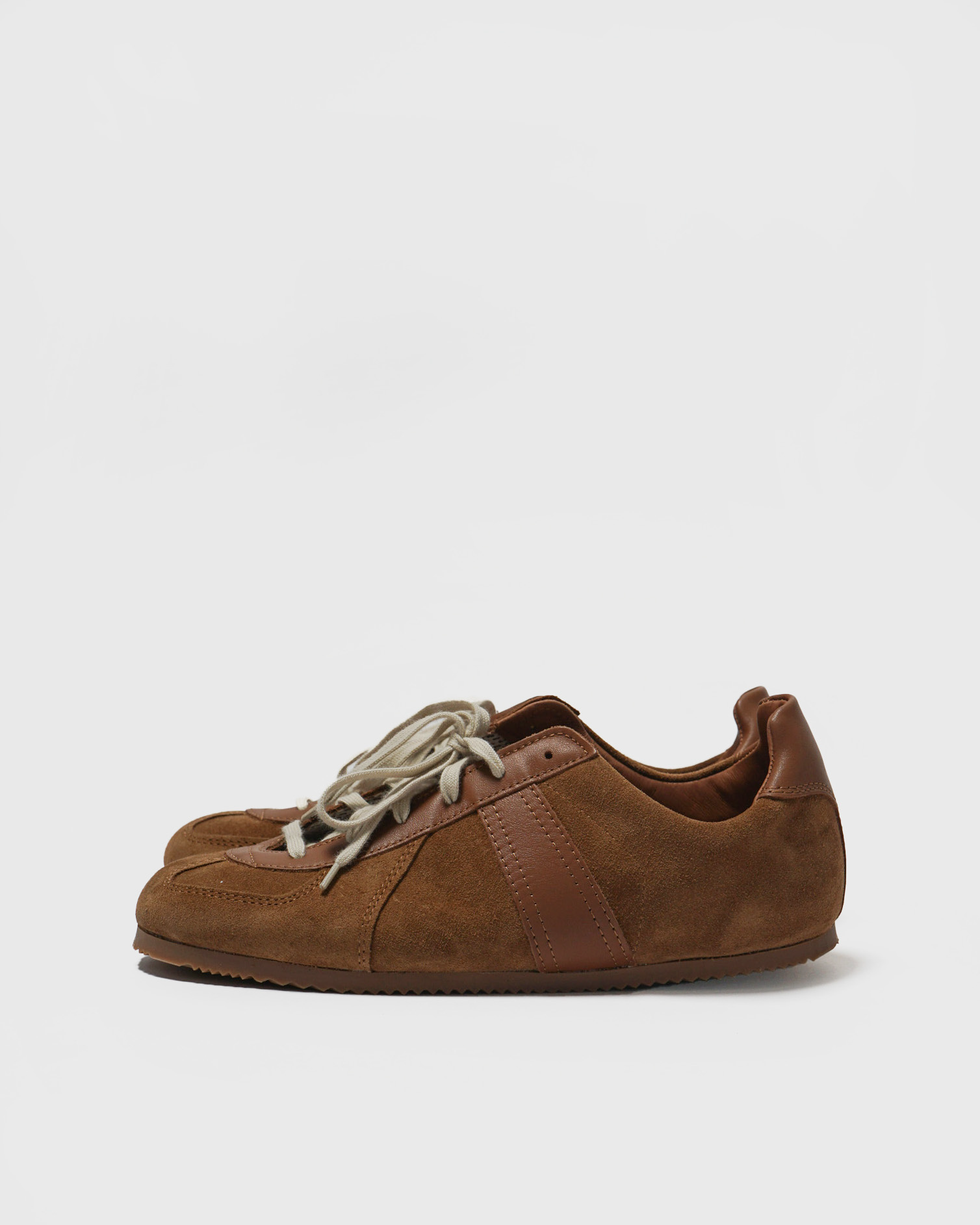 German Military Trainer 1714S / Cognac – Front General Store