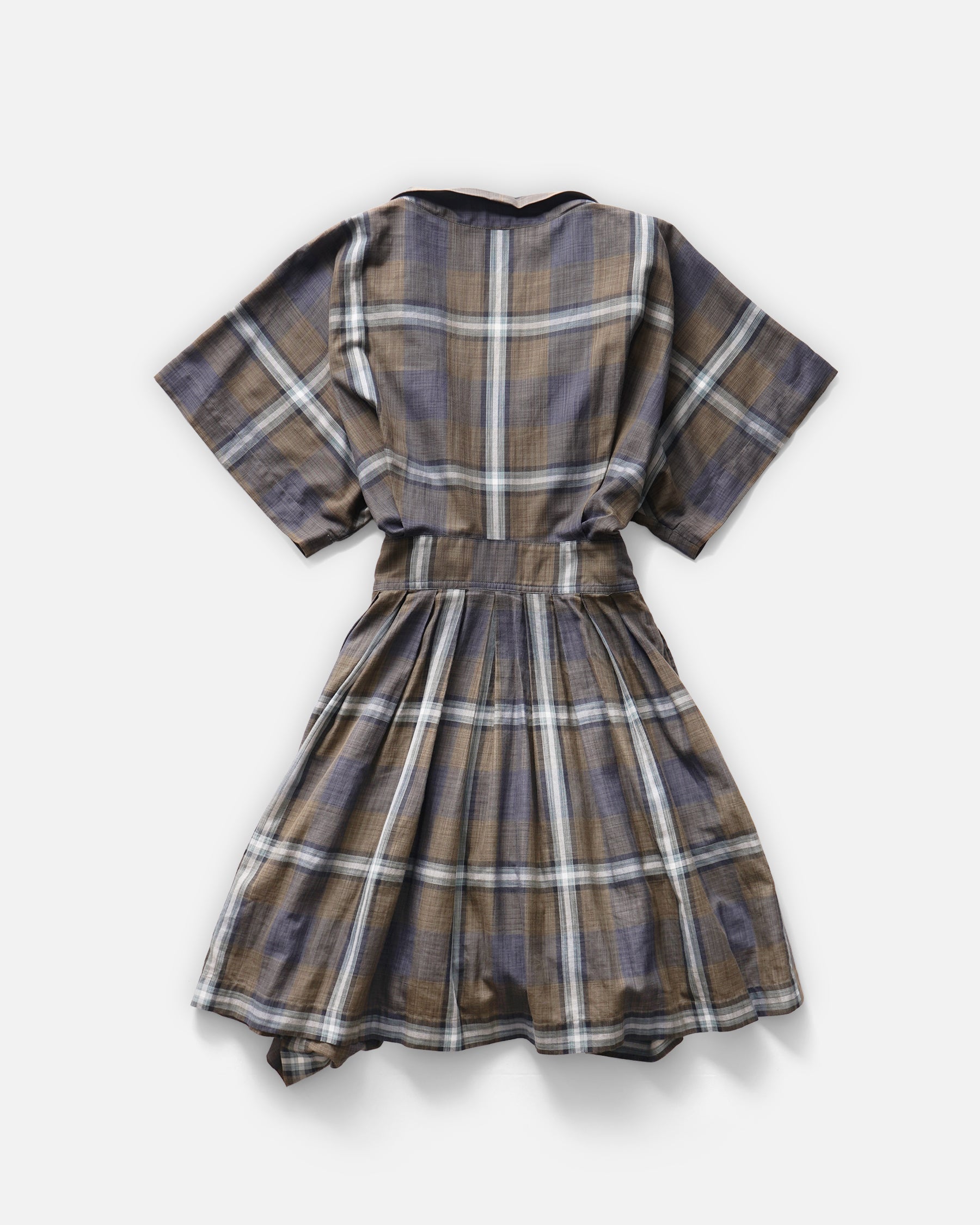 Issey Miyake – Front General Store