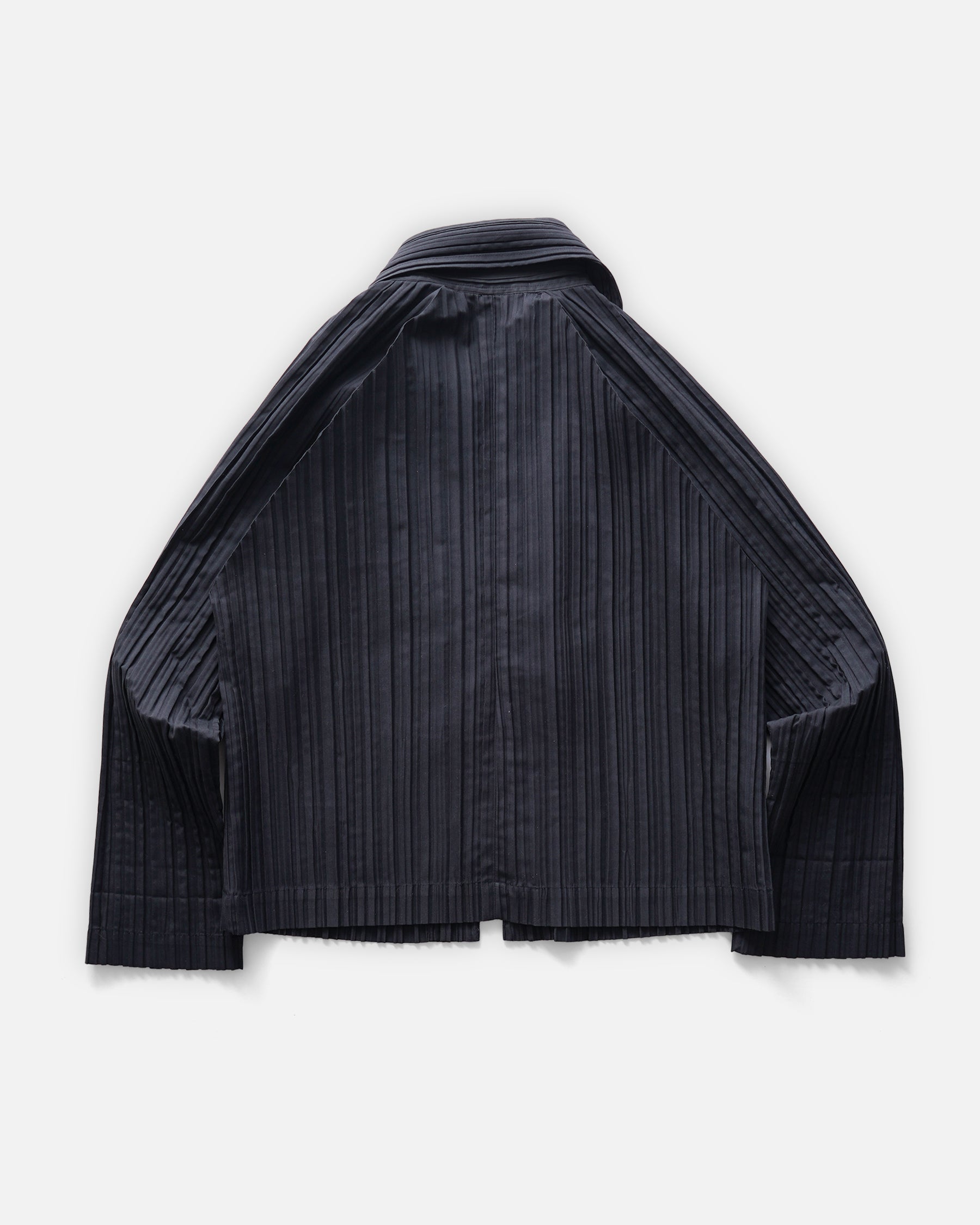 Issey Miyake – Front General Store