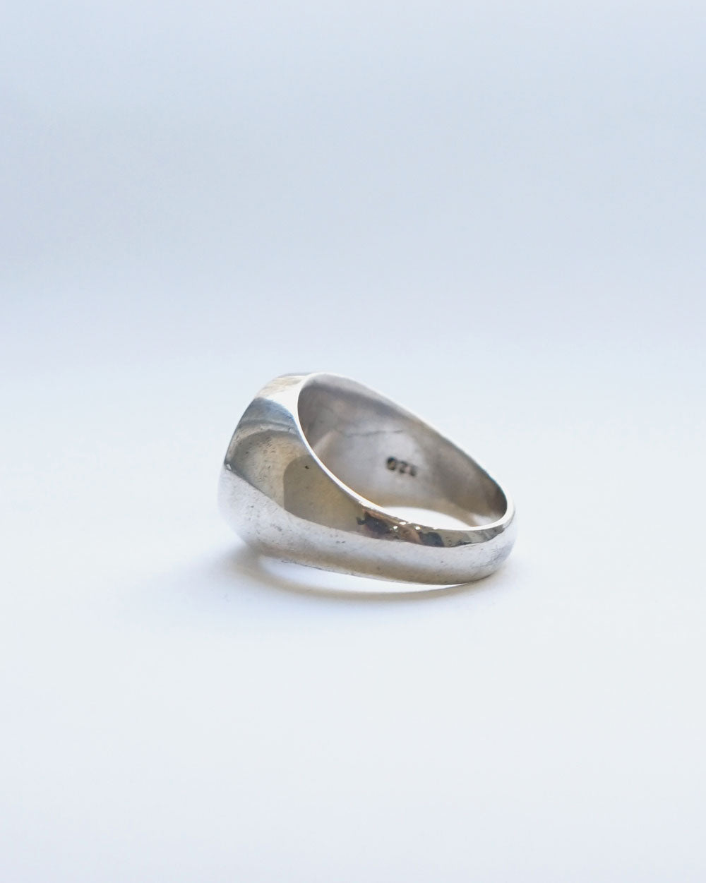 Silver Signet Ring / size: 10