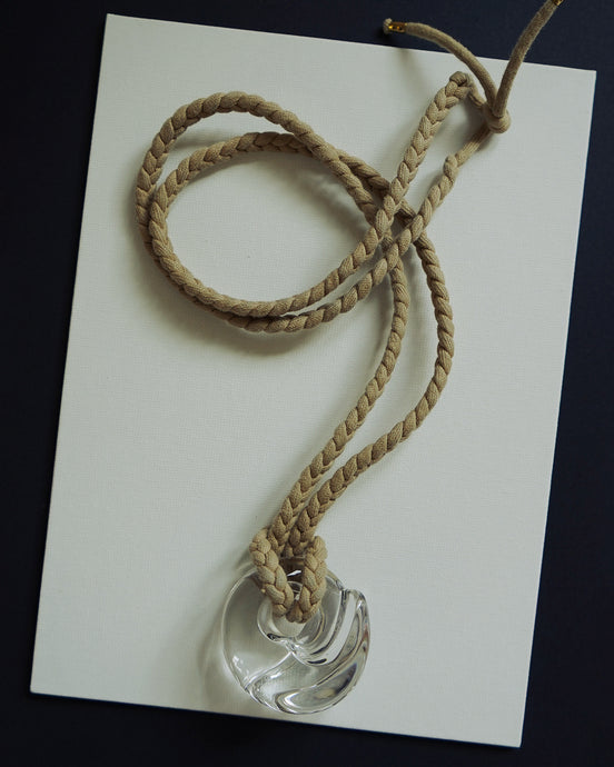 Chrystal Glass Couquillage Necklace