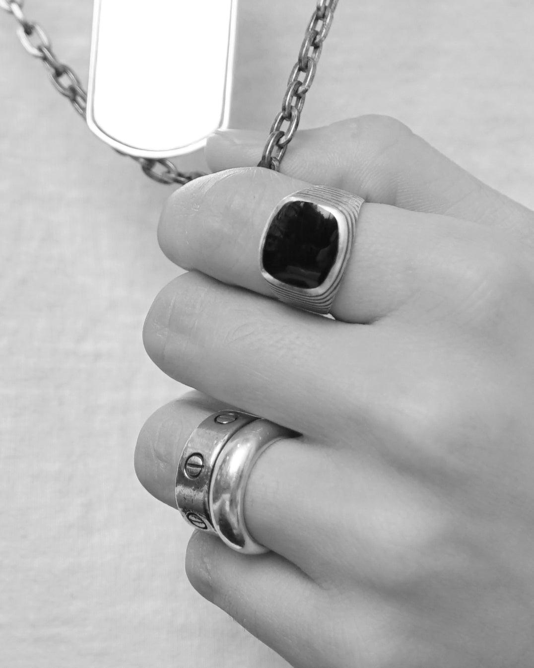 Silver x Onyx Ring / size: 9