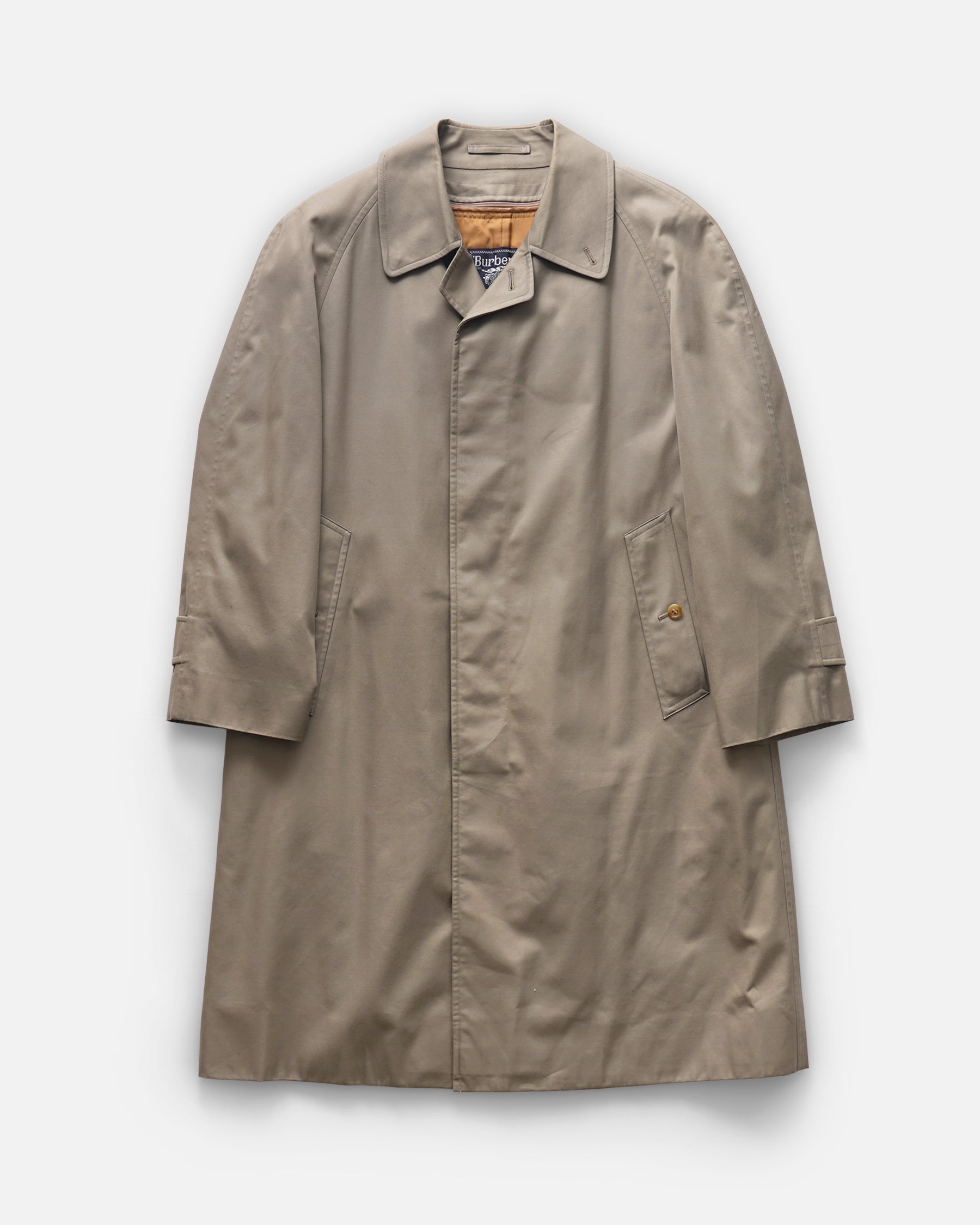 Burberry – Front General Store