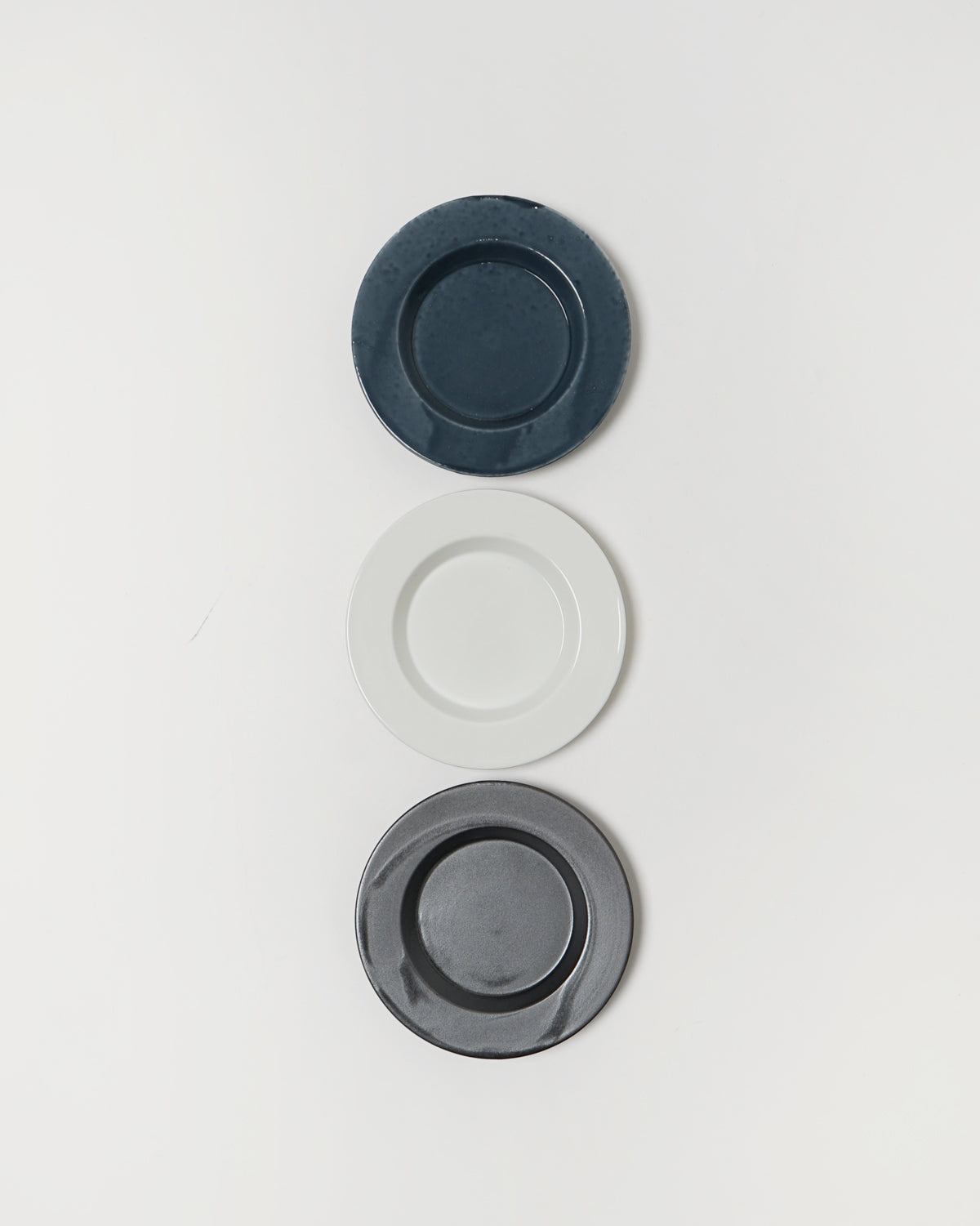 2016 arita リムプレート　240mm x2 2016 / arita japan 】Rim Plate 180 TY/008 Gray 柳原照弘 有田焼