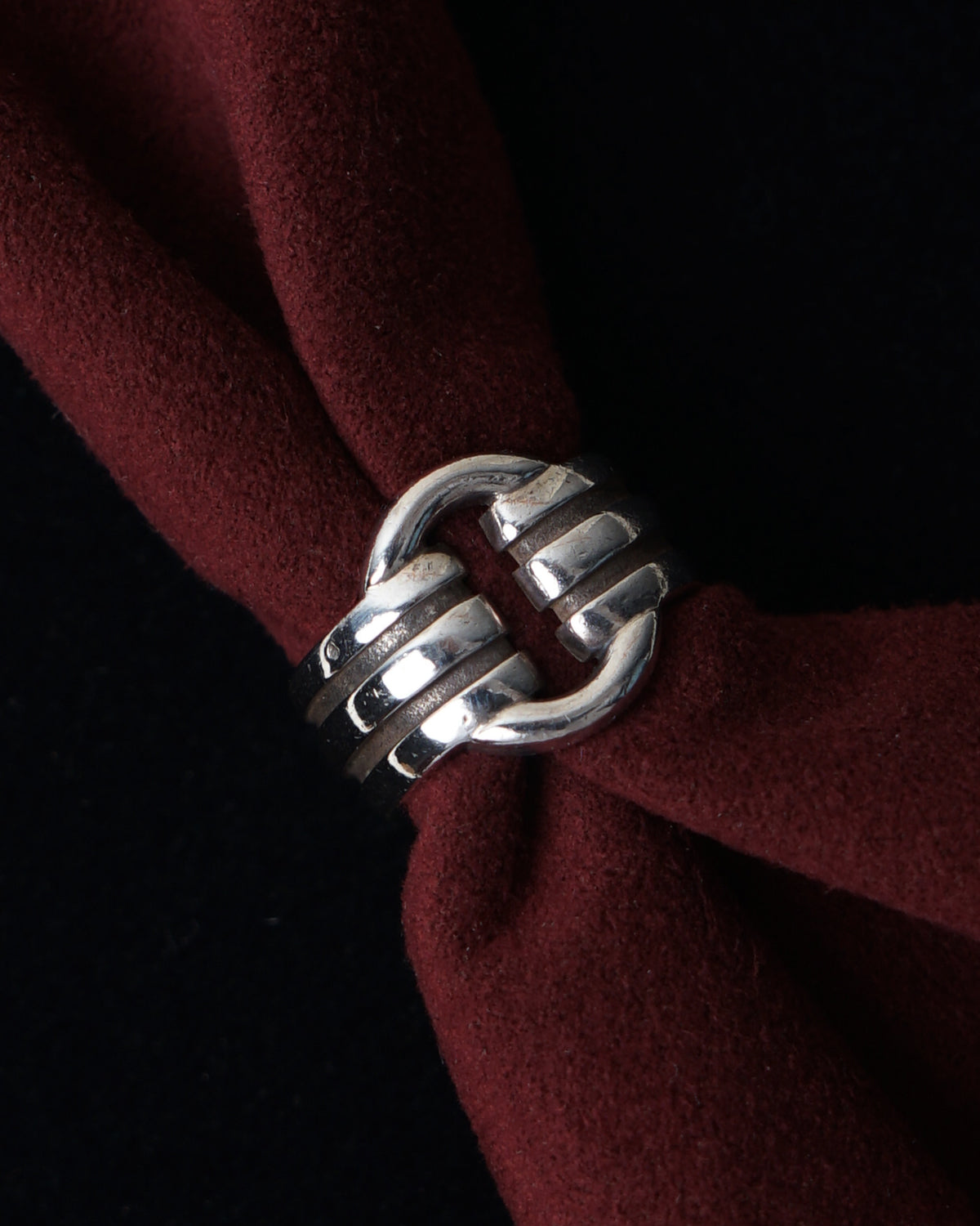 Silver Ring / size: 6