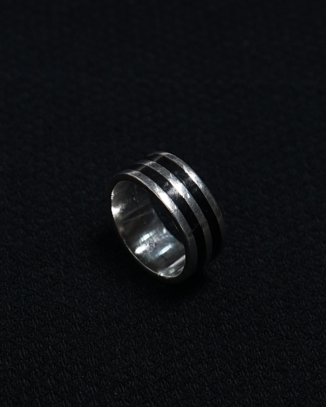 Silver x Onyx Ring / size: 8.25