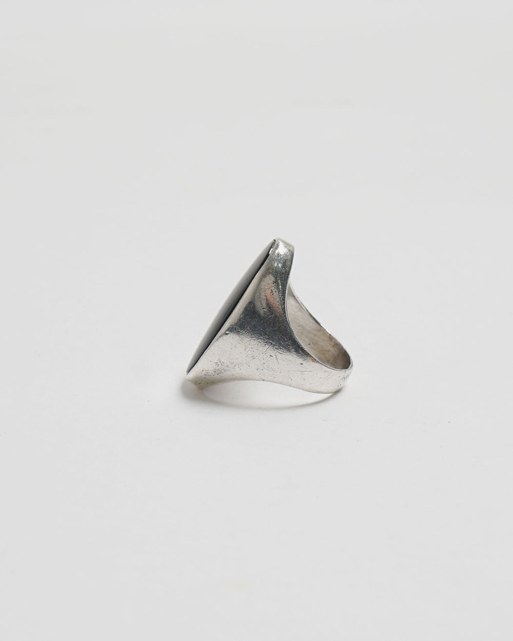 Silver Ring w/ Onyx / size: 9.75