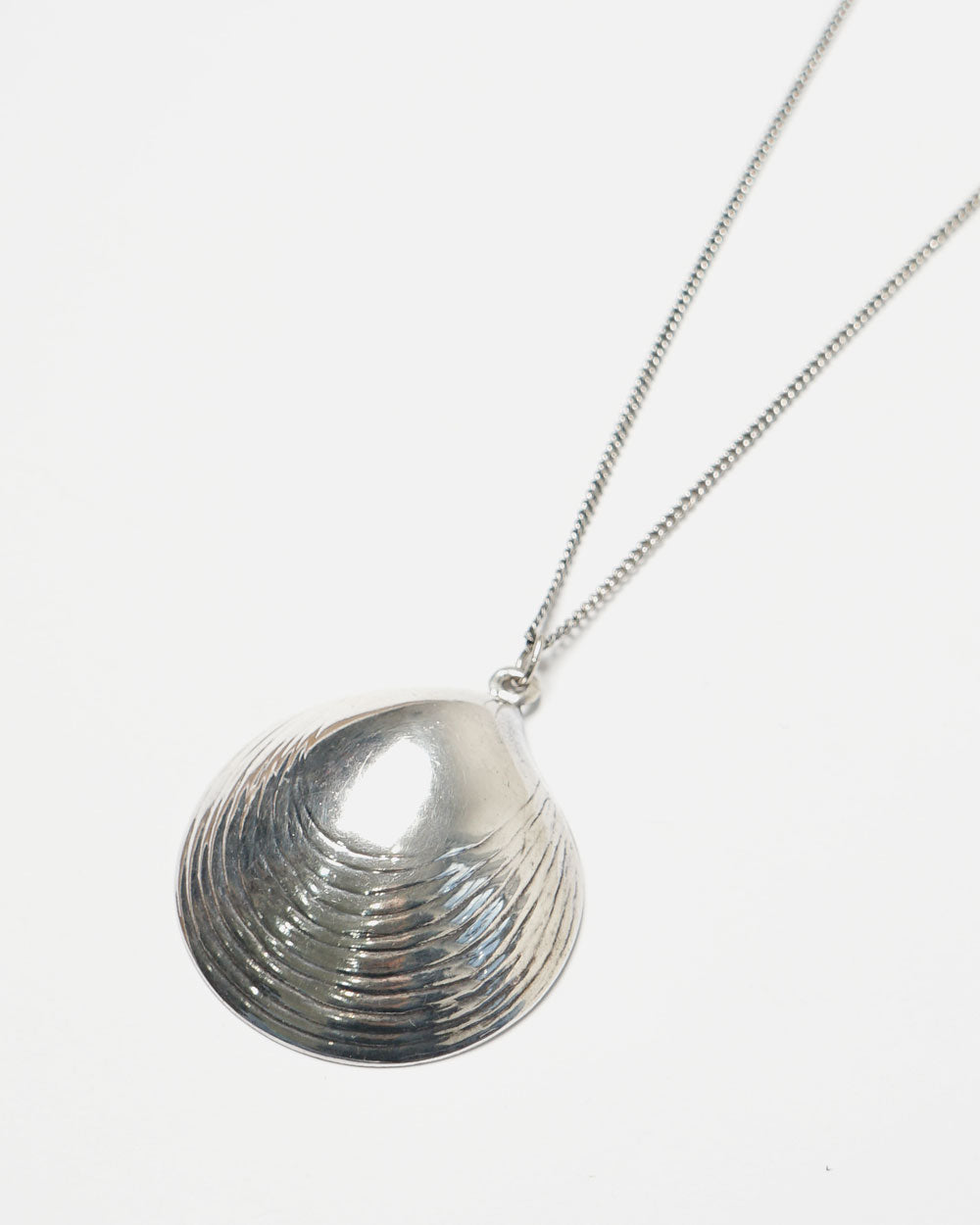 Silver Necklace w/ Shell