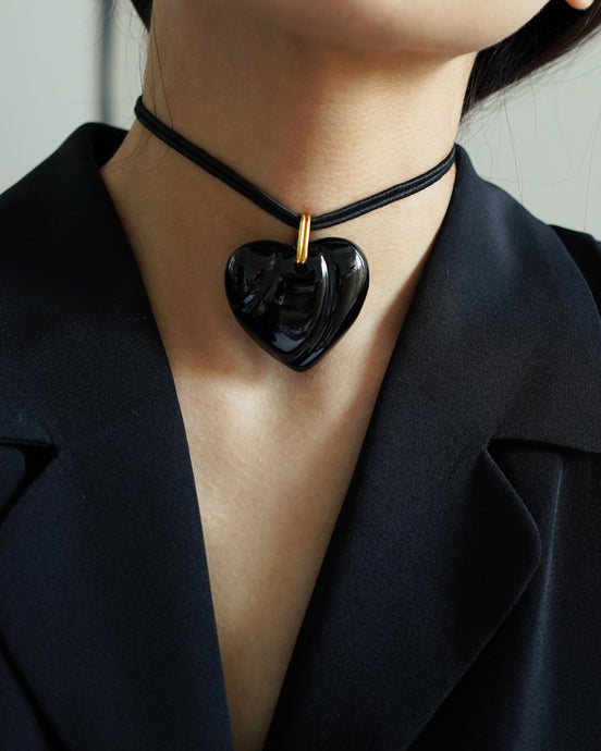 Chrystal Glass Black Heart Necklace