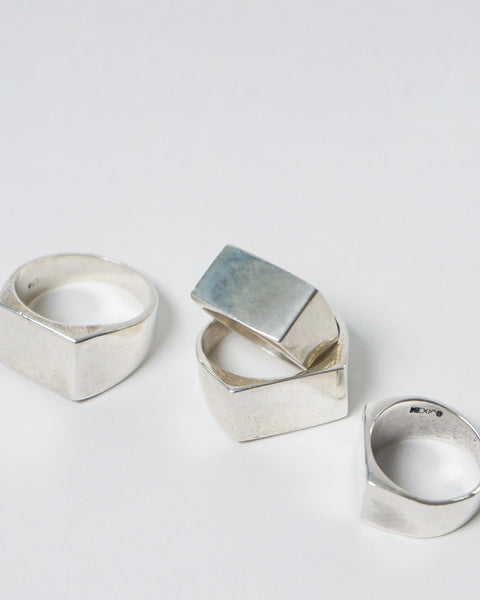 Silver Signet Ring / size: 5.5, 7.25, 10 – Front General Store