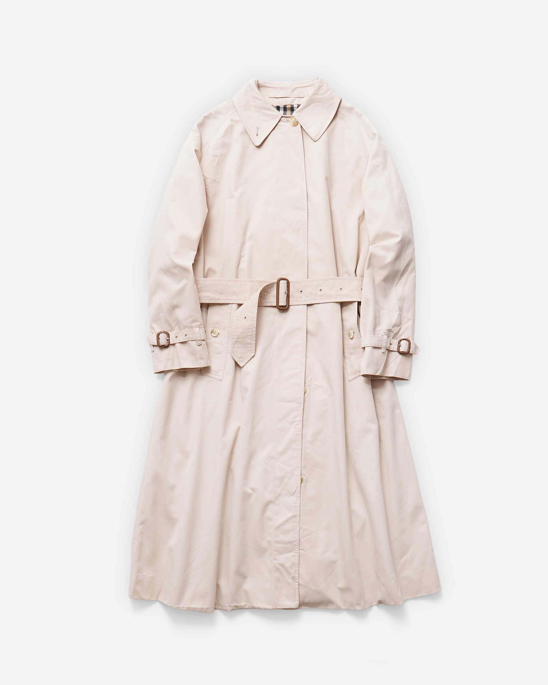 Burberry – Front General Store