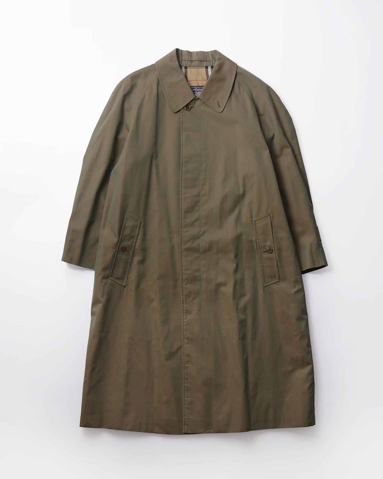 Burberry – Front General Store