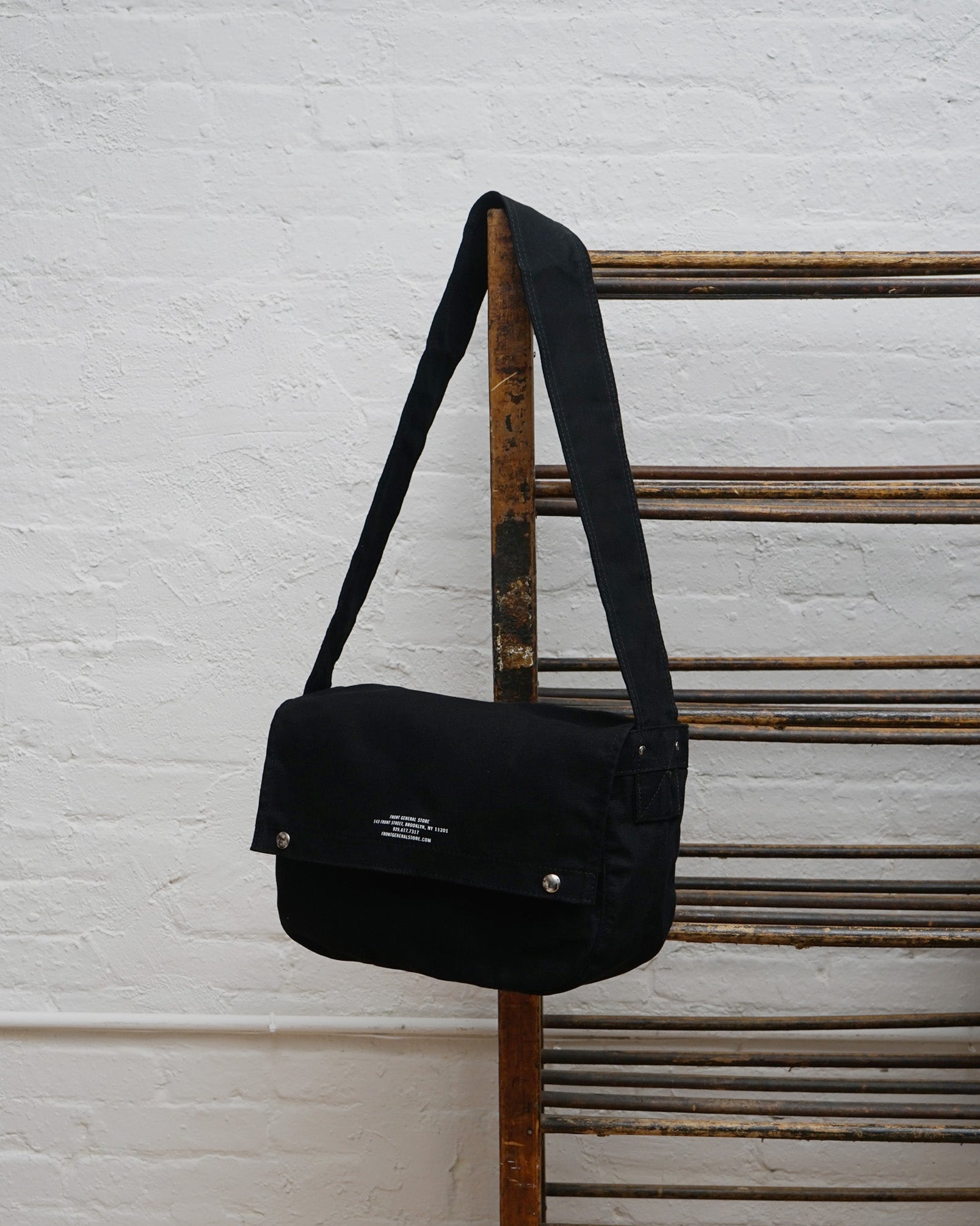 Flap Shoulder Bag / Black – Front General Store
