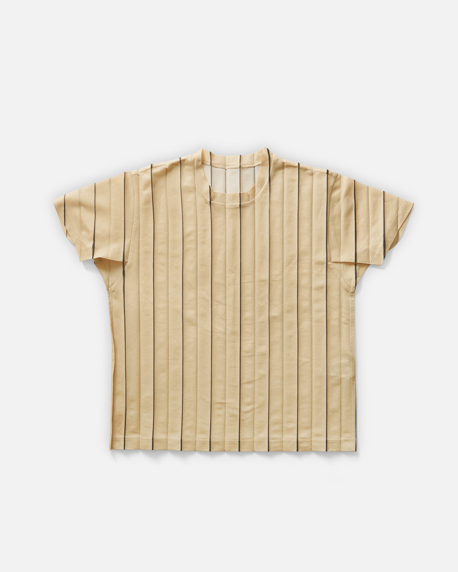 S/S Pleated T-Shirt – Front General Store