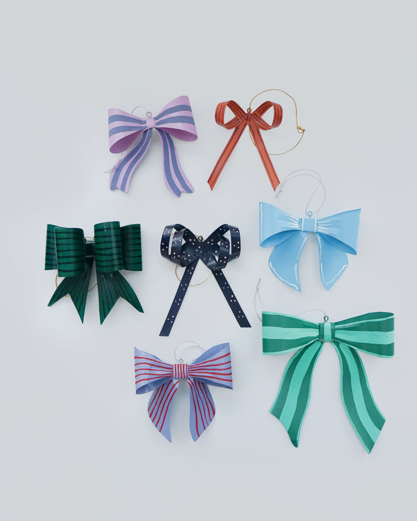 Bow Trim Ornament