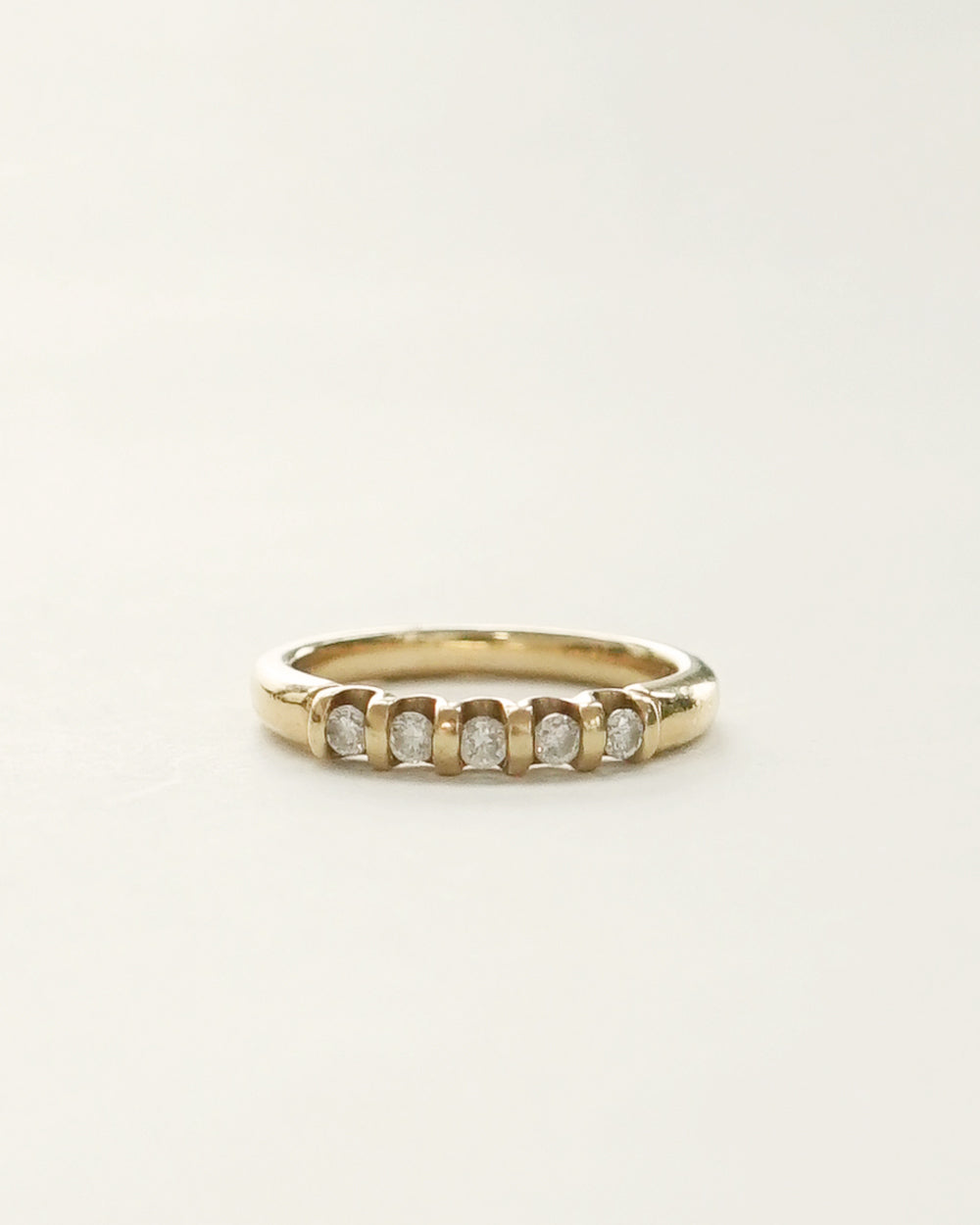 14k Gold Band Ring w/ Diamond