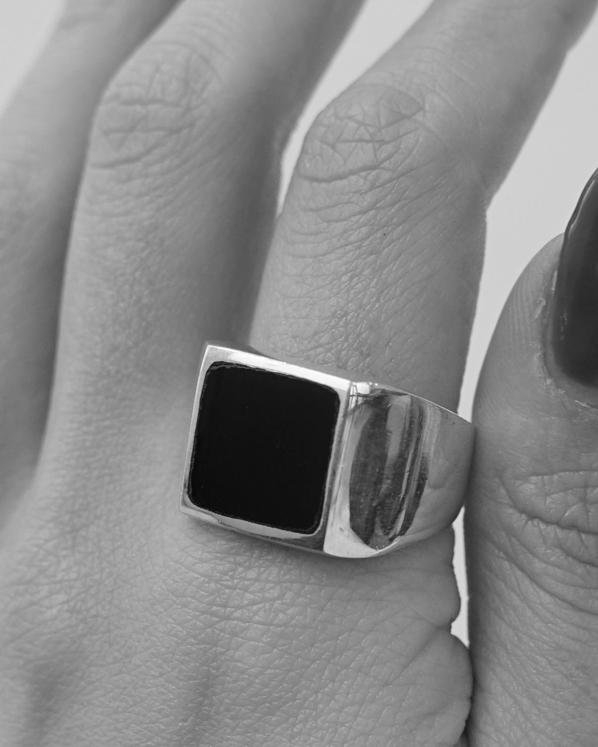 Silver x Onyx Signet Ring