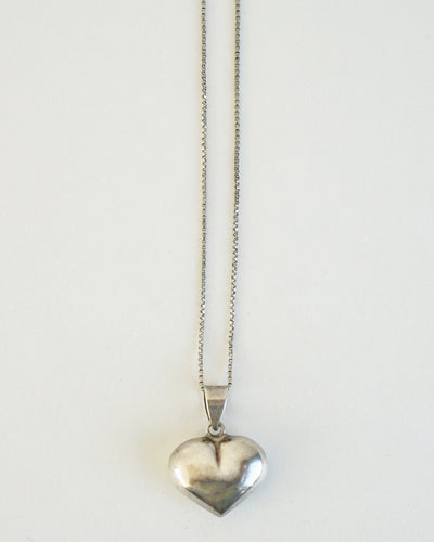 Silver Chain Necklace w/ Heart Charm