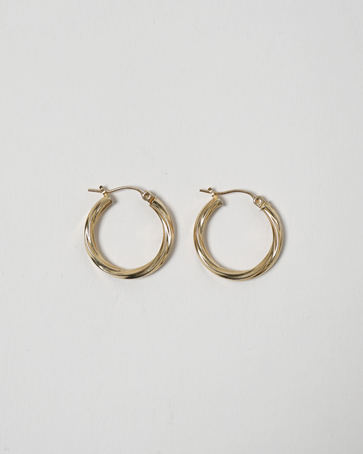 vintage 14k gold earrings