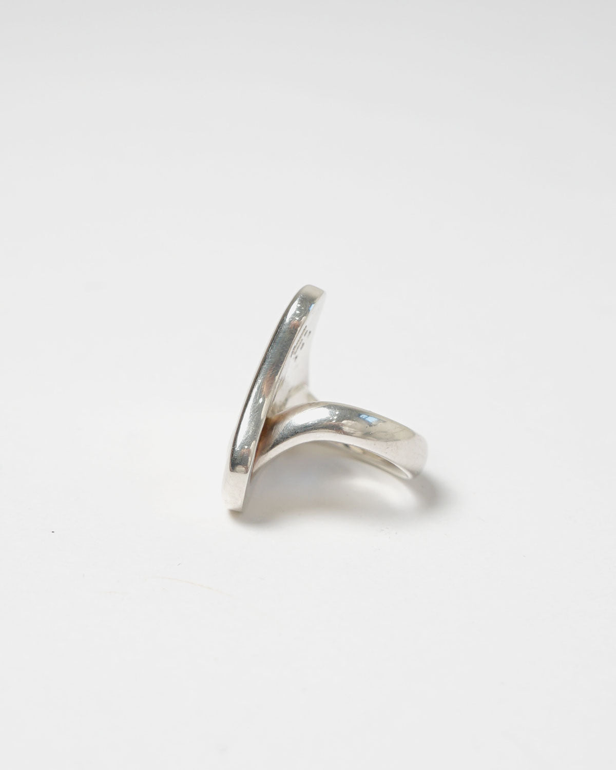 Silver Ring / size: 7