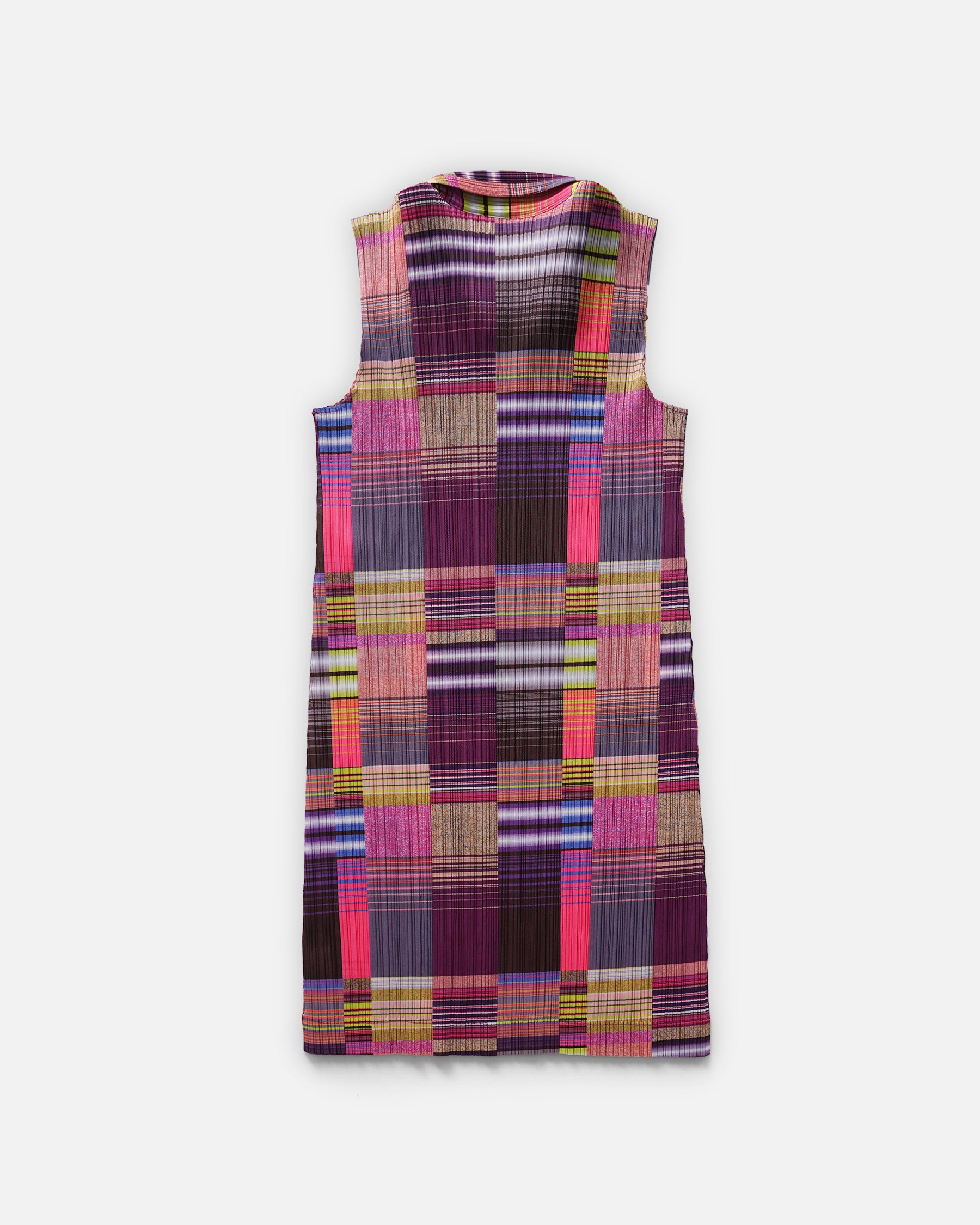 Issey Miyake – Front General Store