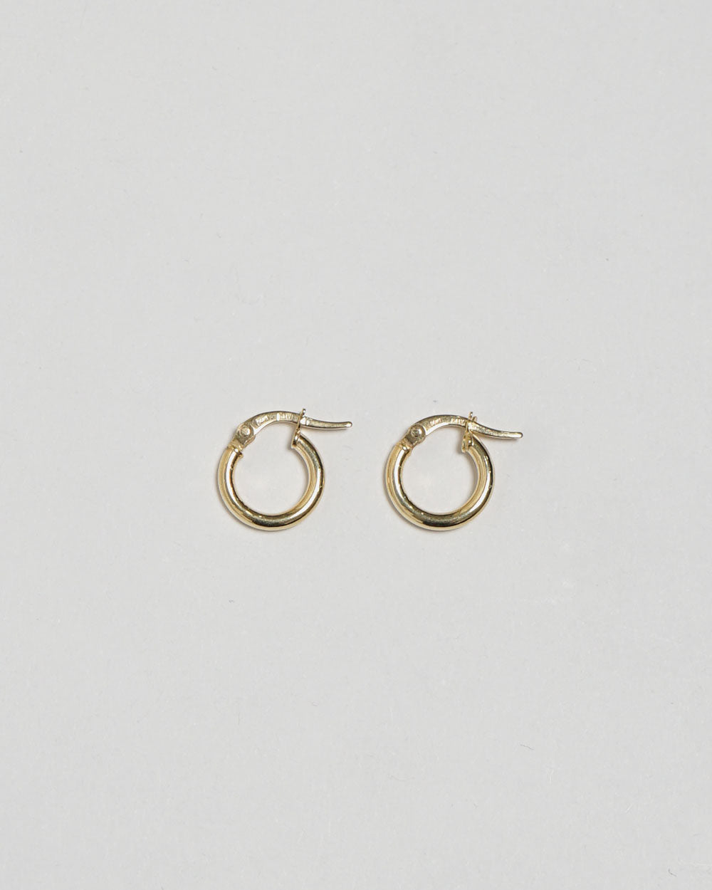 14k Gold Hoop Earrings / 3/8"