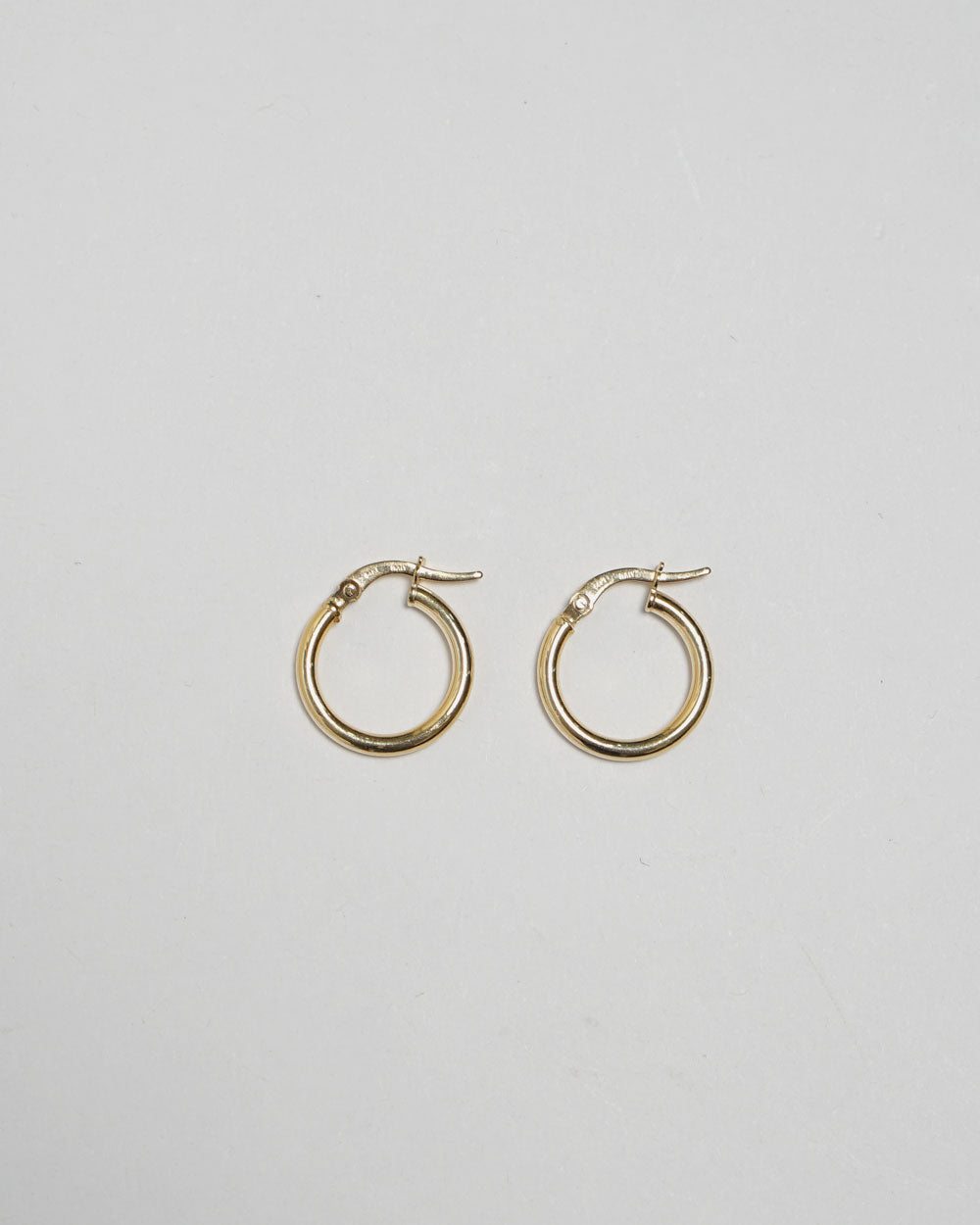 14k Gold Hoop Earrings / 0.5"