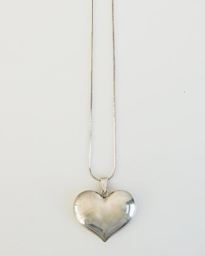Silver Chain Necklace w/ Heart Charm